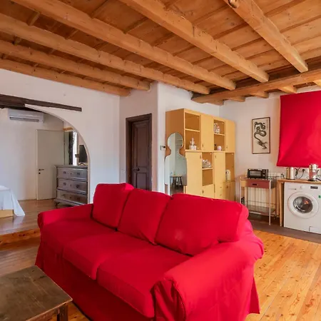 Apartamento Navigli, Caratteristico Milanese Milán