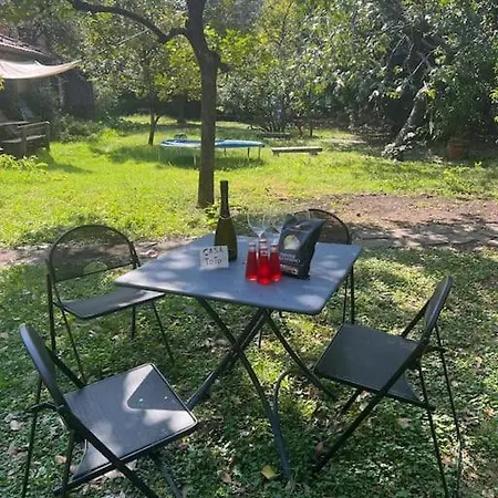 Apartamento Navigli, Caratteristico Milanese